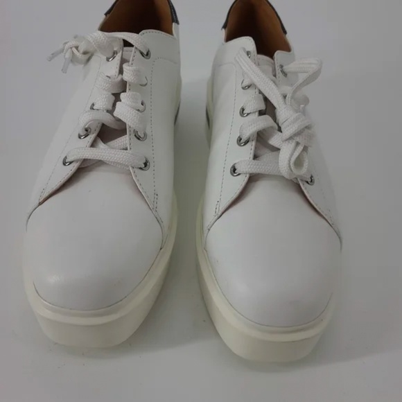 BRAND NEW Linea Paolo Leather Platform Lace Up Sneakers Size 11 - Picture 2 of 12